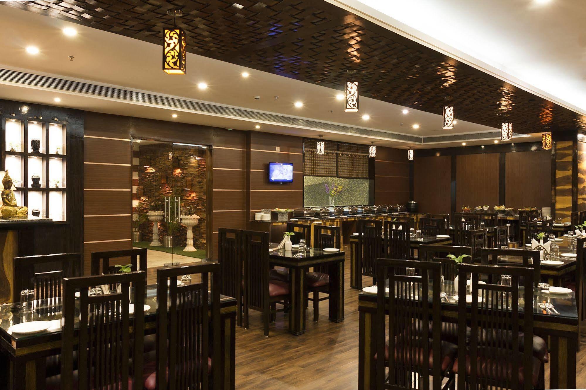 Hotel Park Ocean Jaipur